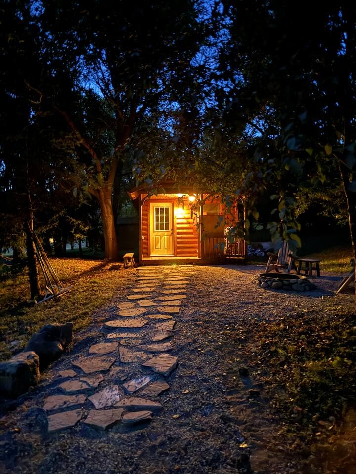 The Narrows Cabins - Whispering Wind