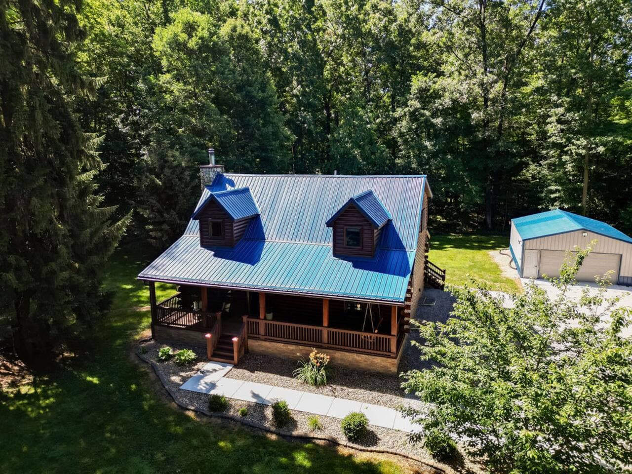 The Falcone Lodge